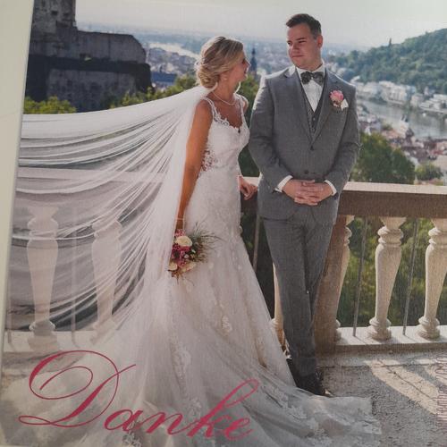 Zufriedenes Brautpaar